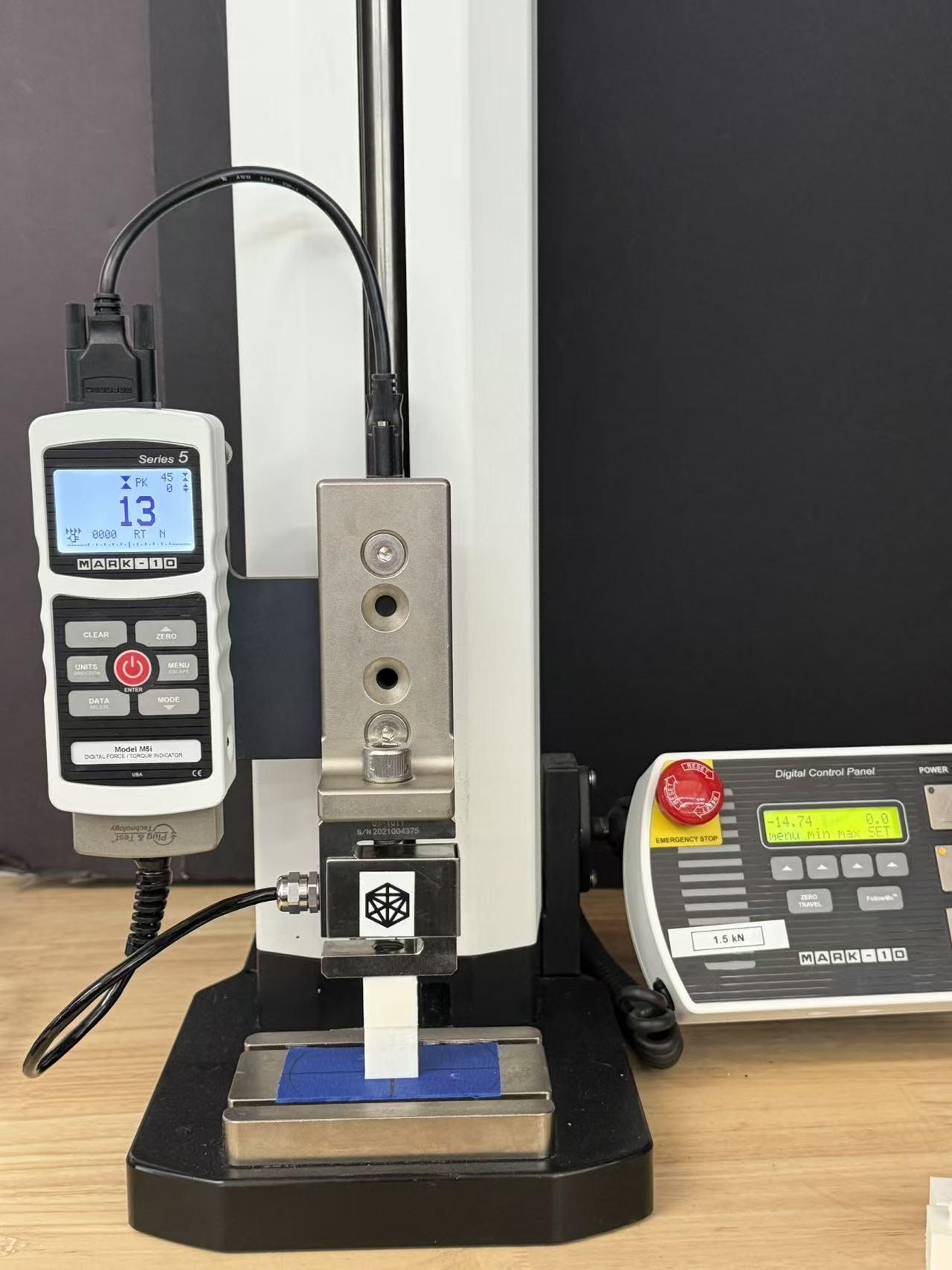 Force testing on the Mark-10 digital force gauge